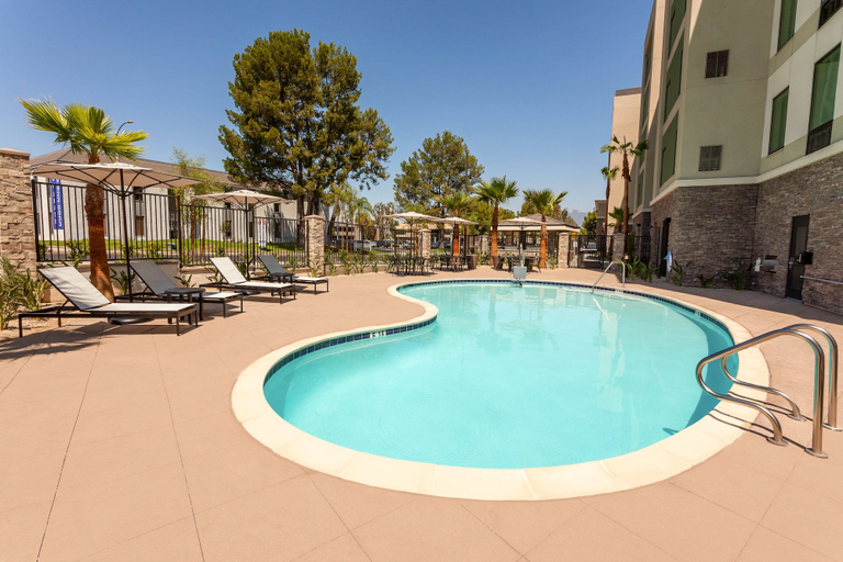 Sport & Beauty 2, Staybridge Suites SAN BERNARDINO – LOMA LINDA, San Bernardino
