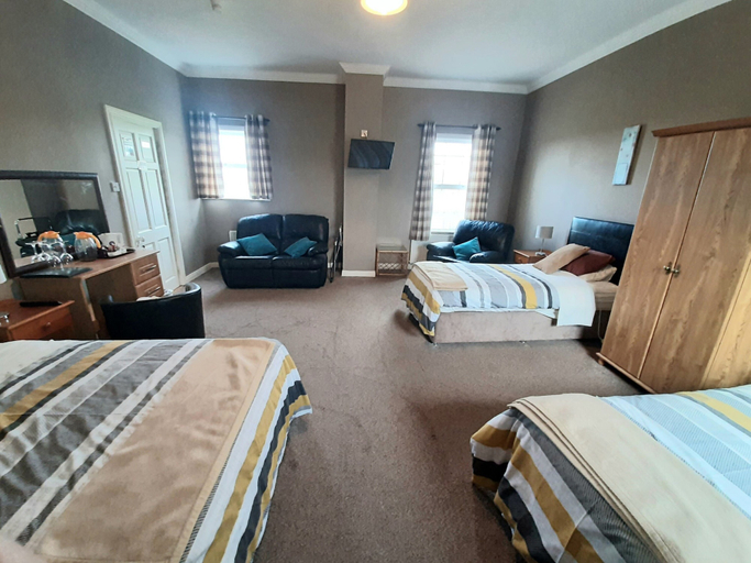 Bedroom 3, Rathmore House