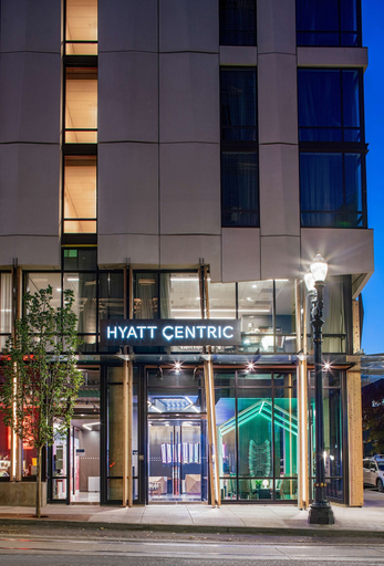 Exterior & Views 2, Hyatt Centric Downtown Portland, Multnomah