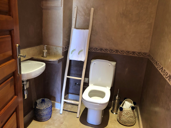 Bathroom 4, Domaine Casa Cecilia, Marrakech