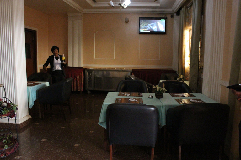 Food & Drinks 3, Hotel Mbouoh Star Palace, Menoua