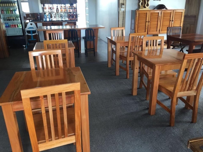 Food & Drinks 4, Tagimoucia House Hotel, Rewa