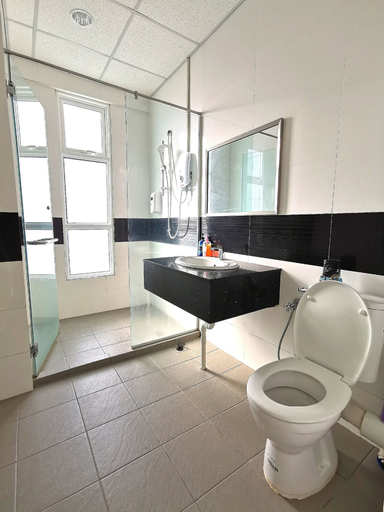 Bathroom 3, Sky Hive Cozy Apartment Suite, Georgetown, Penang Island