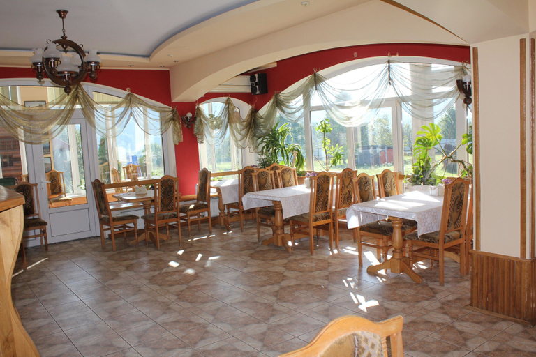 Food & Drinks 3, Mini-Hotel Panna, Svaliavs'kyi