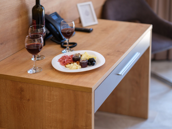 Food & Drinks 5, Hotel D-Elegant Dubrovnik, Dubrovnik