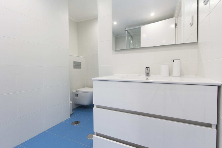 Bathroom 4, Chiado Blue by Homing, Lisbon