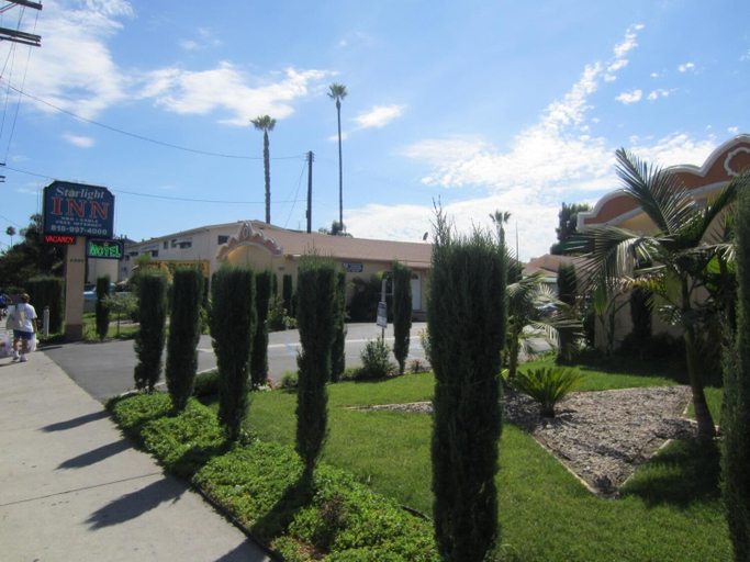 Exterior & Views 2, Starlight Inn Van Nuys, Los Angeles