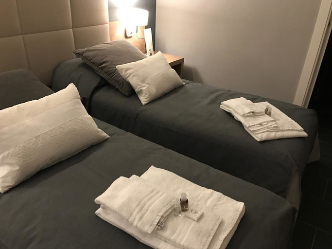 Bedroom 3, Viale San Martino B&B, Messina