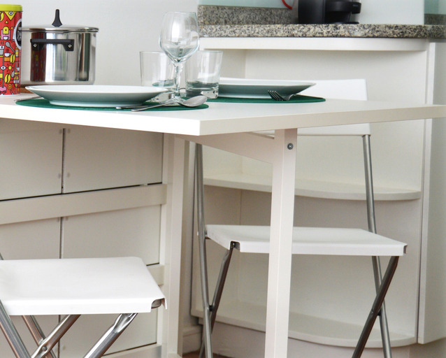 Others, Dinky Apartment, Porto