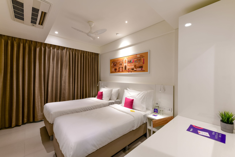 Bedroom 3, Centro, Pune