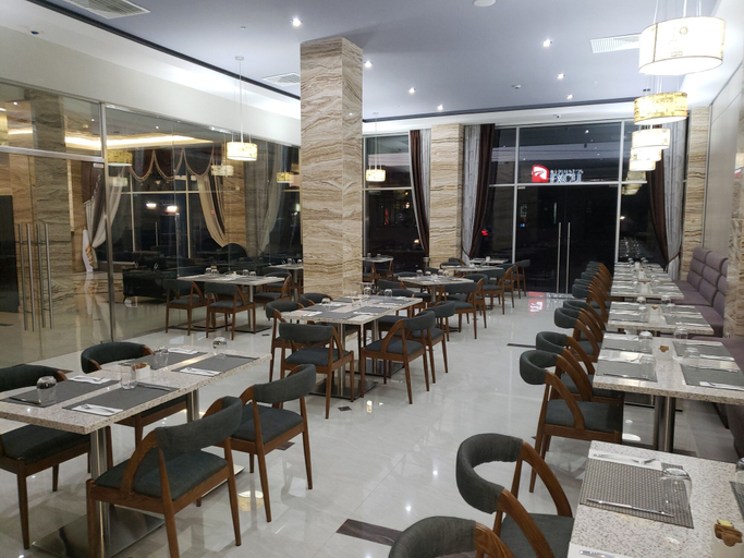Food & Drinks 4, Hotel City Plaza & Suites, David