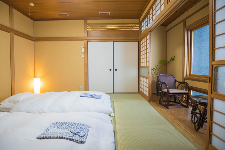 Bedroom 2, Harukiya, Osaka