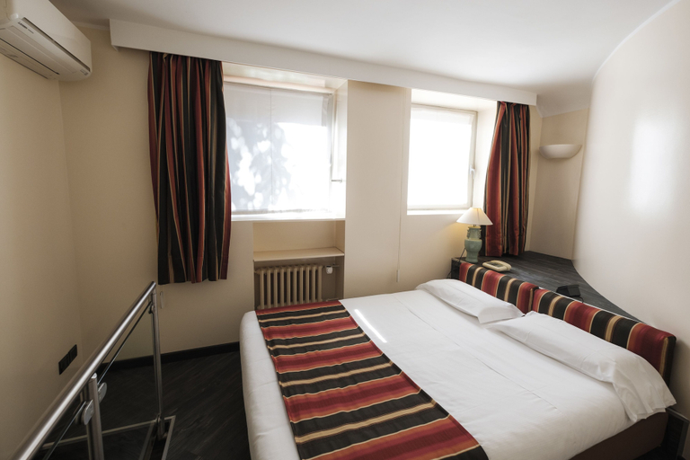 Bedroom 4, Residence Sacchi, Torino