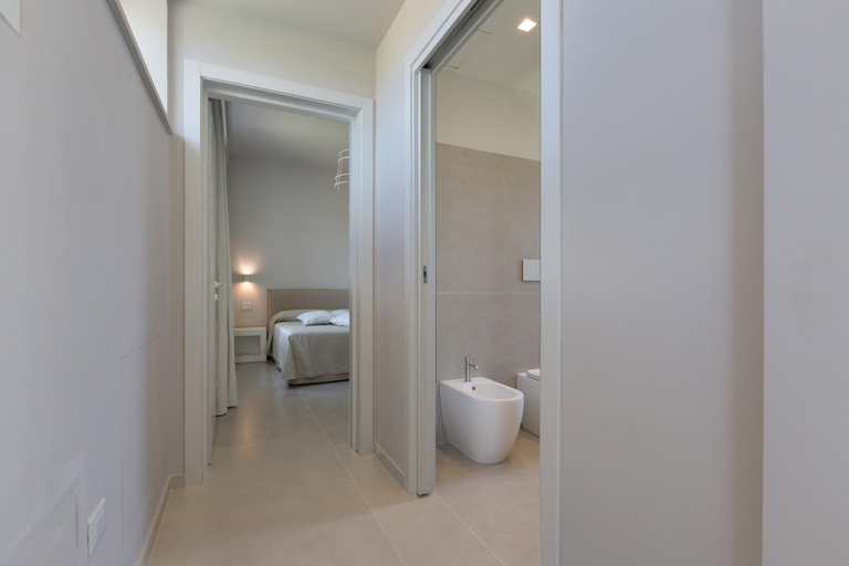 Bathroom 4, Perla Saracena Luxury Suites, Lecce