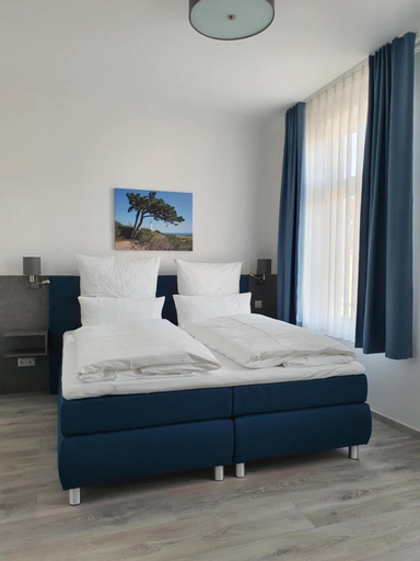 Bedroom 4, Hotel Hanseat Stralsund, Vorpommern-Rügen
