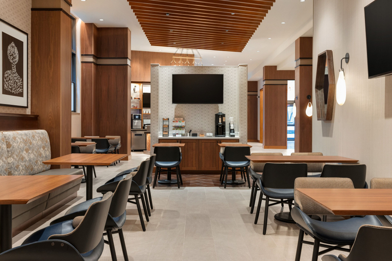 Food & Drinks 5, Hyatt Place Houston Downtown, Houston