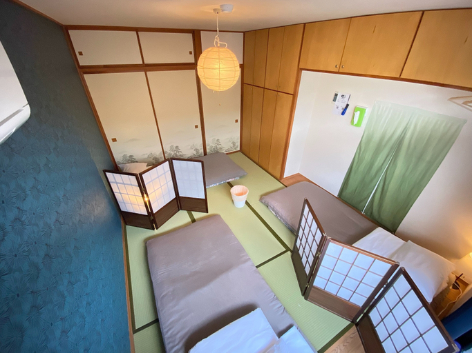 Bedroom 4, Hakone Guesthouse Gaku - Hostel, Hakone