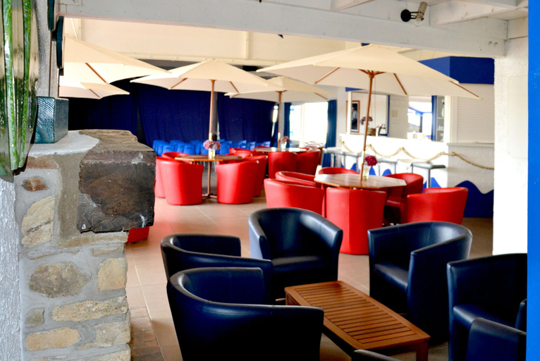 Food & Drinks 5, VVF Belle-Île-en-Mer, Le Palais, Morbihan