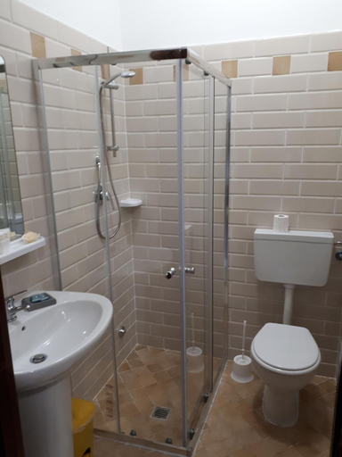 Bathroom 5, B&B Il Cardellino, Terni