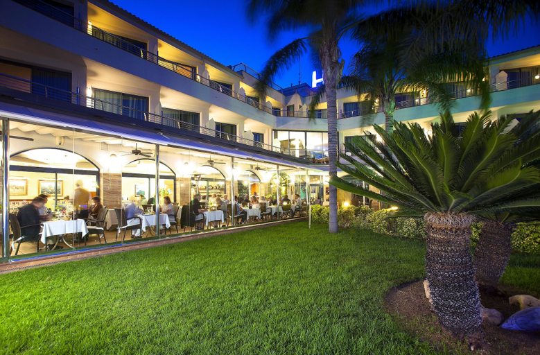 Exterior & Views 2, Miami Mar - Boutique Hotel & Restaurant, Tarragona