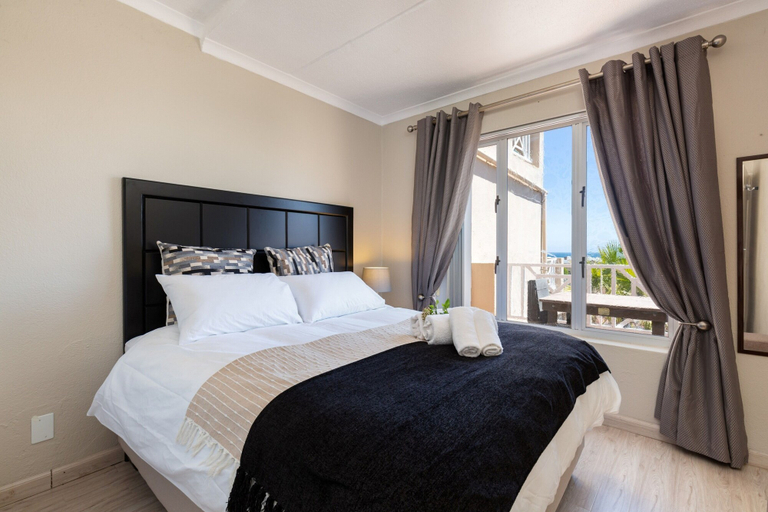 Bedroom 3, Mont Serrat 58 by CTHA, City of Cape Town