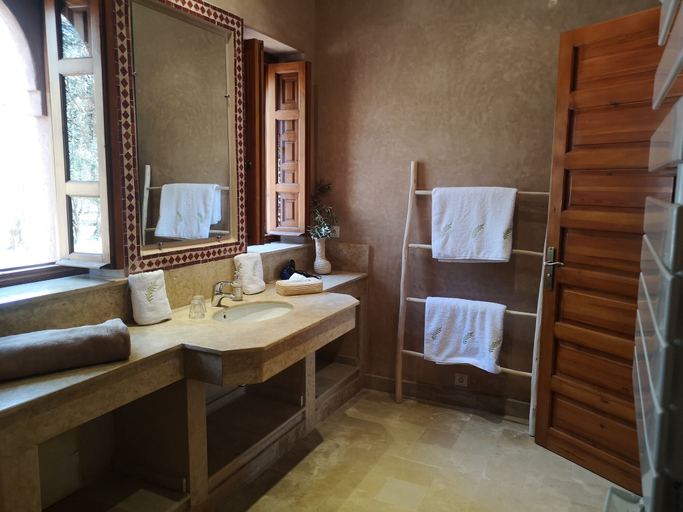 Bathroom 3, Domaine Casa Cecilia, Marrakech