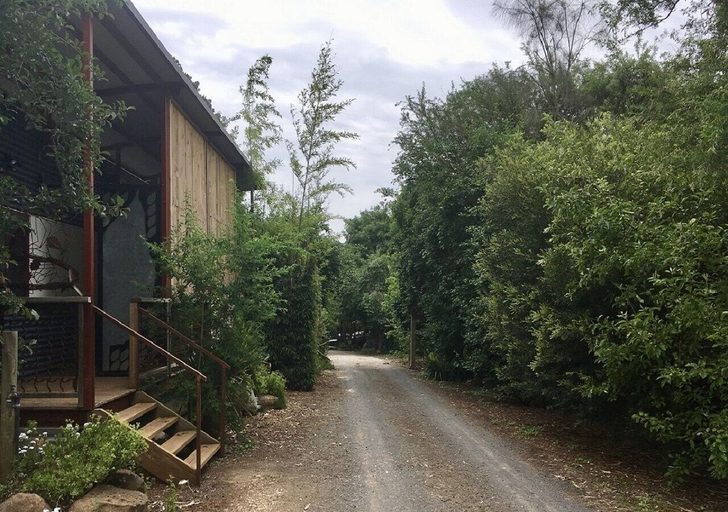 Exterior & Views 2, Sutton Spring Art Retreats, Hepburn - East