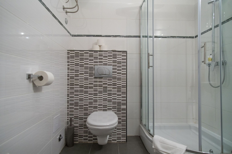 Bathroom 4, JR Luxury Guesthouse, Split