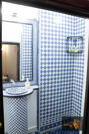 Bathroom 5, Dar Lantana, Fès