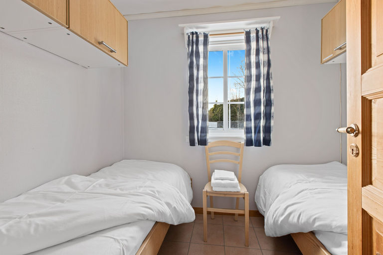 Bedroom 3, Glesvær Rorbu, Sund