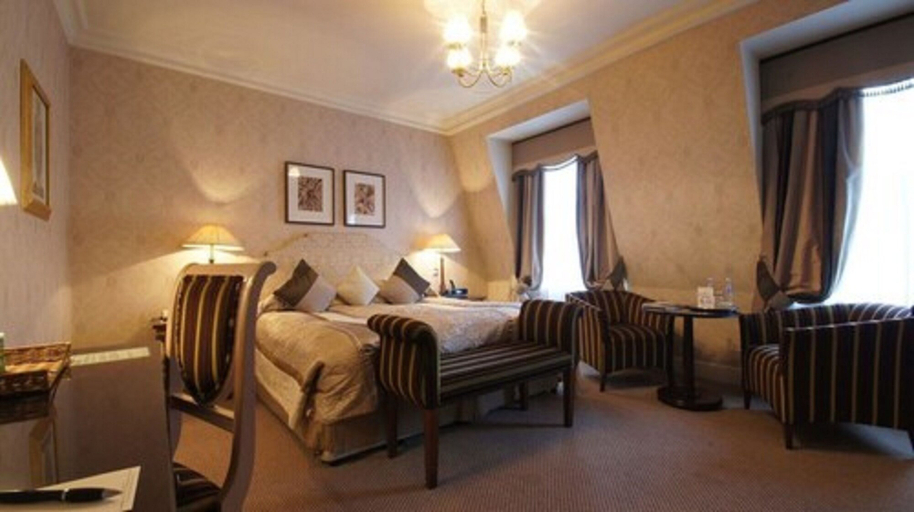 Bedroom 2, The Leonard Hotel, London