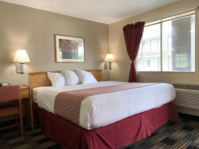 Bedroom 3, Sandusky Inn, Erie