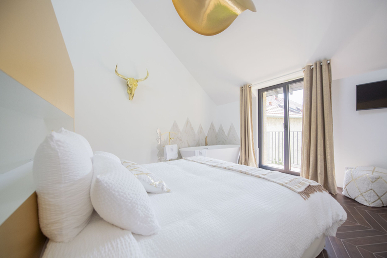 Bedroom 3, Au Clos du Lac, Marne