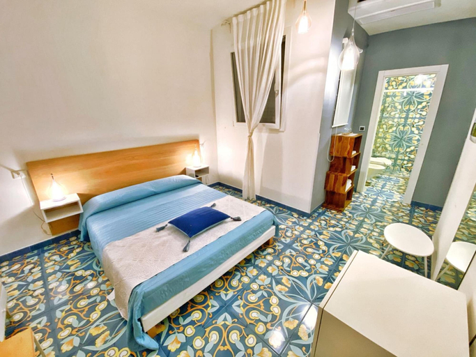 Bedroom 2, Le Bateau Bleu, Lecce