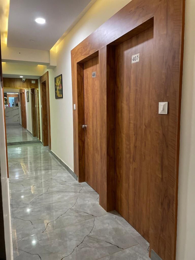 Others 5, Hotel Karnavati, Ahmadabad