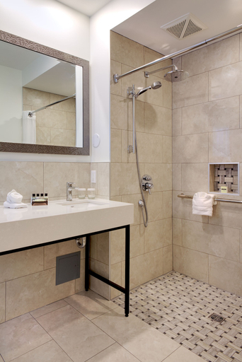 Bathroom 4, Le Manoir d'Auteuil - Par Aneyro, Communauté-Urbaine-de-Québec