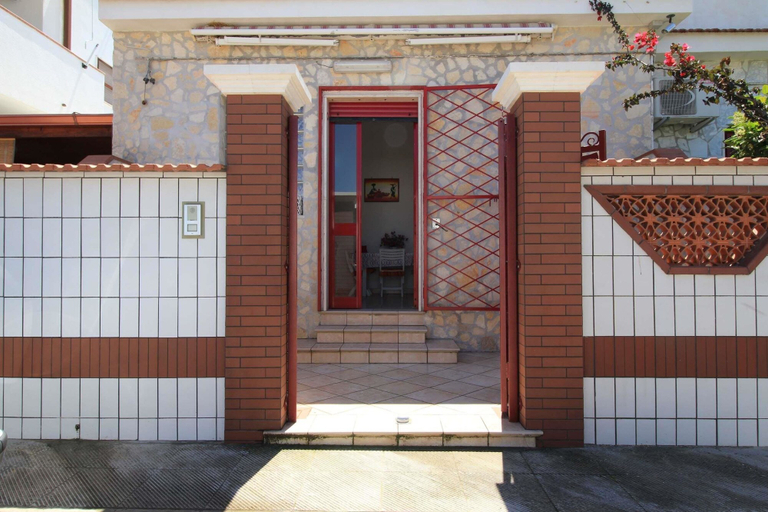 Primary image