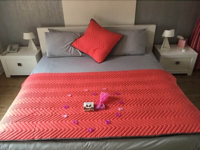 Bedroom 3, G Boutique Hotel, Portsmouth