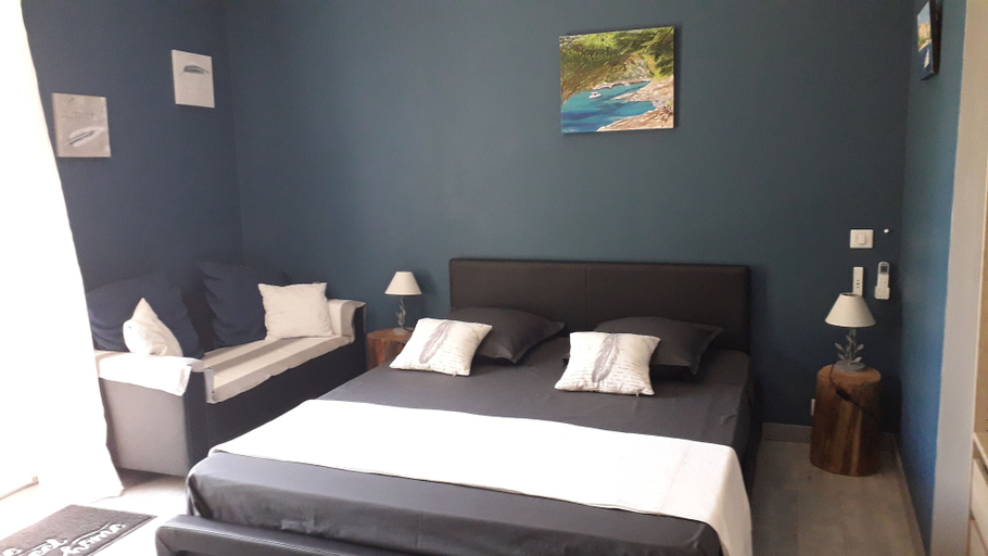 Bedroom 5, La Villa Provencale, Var