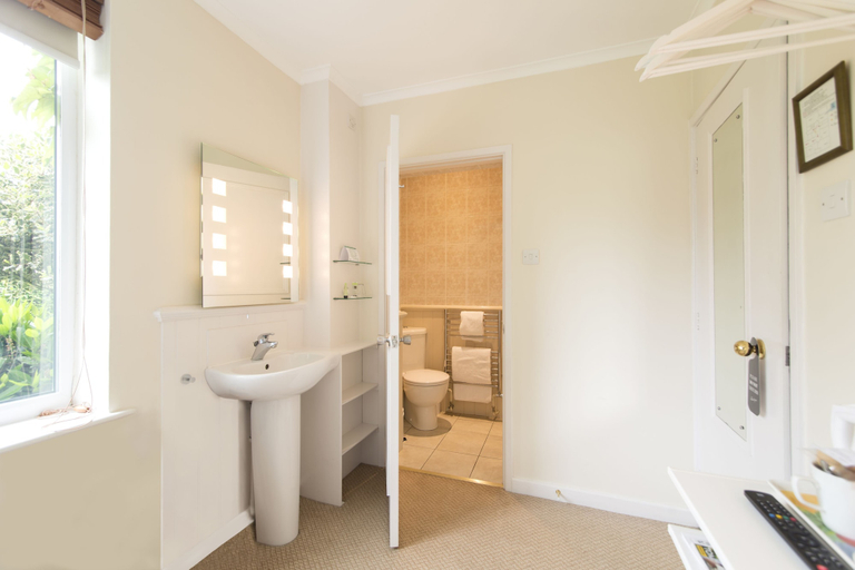 Bathroom 5, Three Ways House Hotel, Gloucestershire