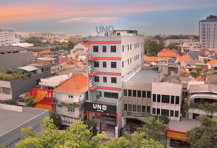 Exterior & Views 2, Uno Hotel, Surabaya