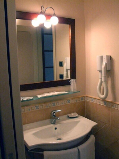 Bathroom 3, Residence La Giara, Messina