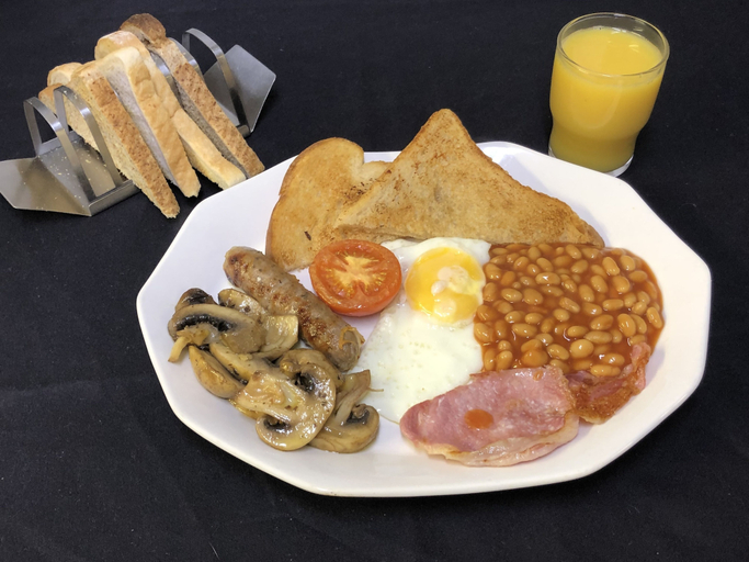 Food & Drinks 5, The Lowenac Hotel, Cornwall