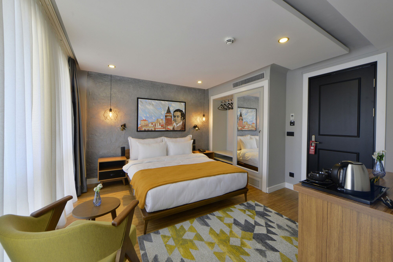 Bedroom 4, Hotel Poem, Fatih