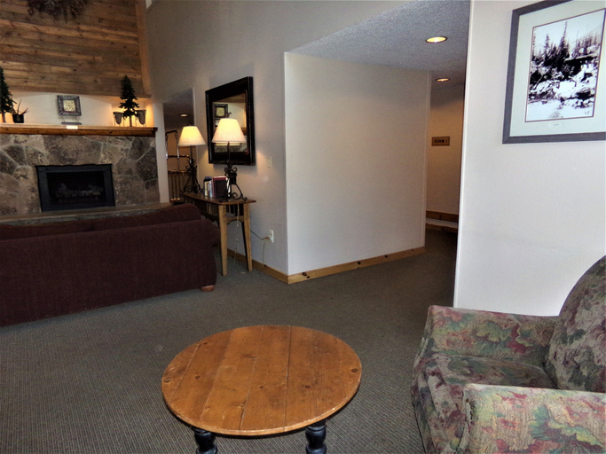 Others 5, Fox Pine Lodge 4 Bed 4 Bath Condo, Summit