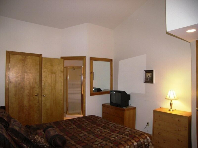 Bedroom 3, Fox Pine Lodge 4 Bed 4 Bath Condo, Summit