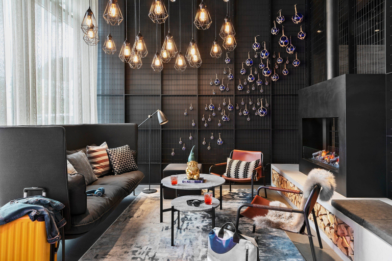 Others 4, Moxy Bergen, Bergen