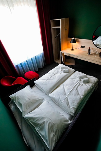 Bedroom 3, Hotel Viktorosa, Kassel