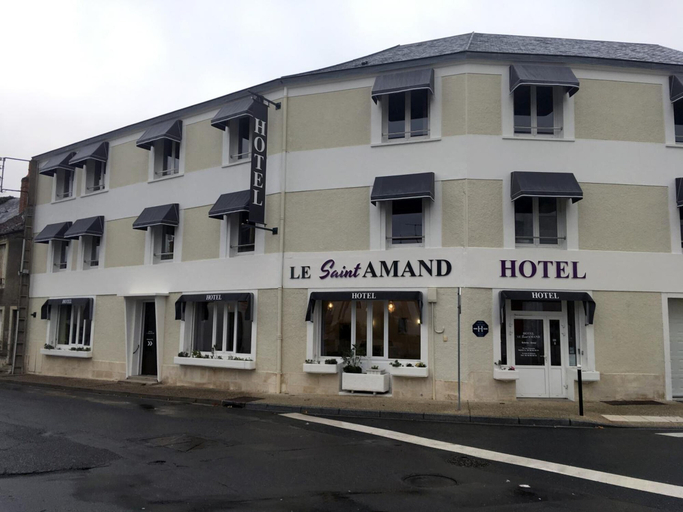 Exterior & Views 2, Hotel Le Saint Amand, Cher