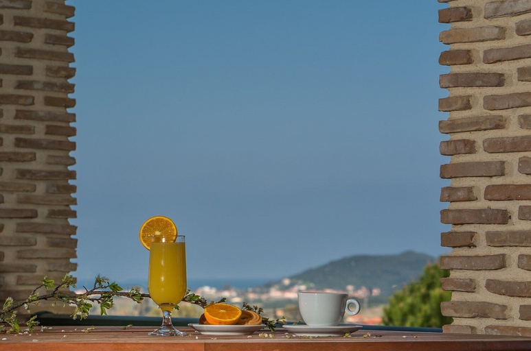 Food & Drinks, Villa Aelia, Ionian Islands